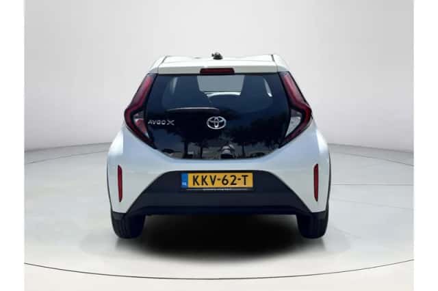 Toyota Aygo X (2023) thumbnail 4