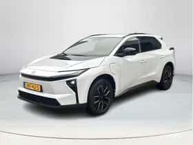 Toyota bZ4X (2025) thumbnail 1