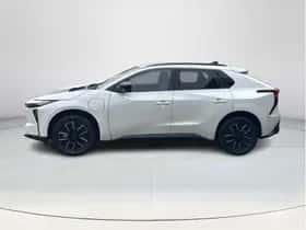 Toyota bZ4X (2025) thumbnail 2