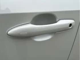 Toyota bZ4X (2025) thumbnail 25