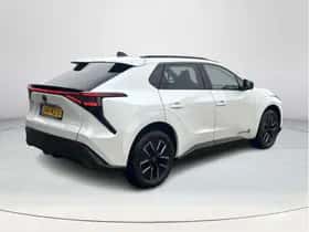 Toyota bZ4X (2025) thumbnail 30
