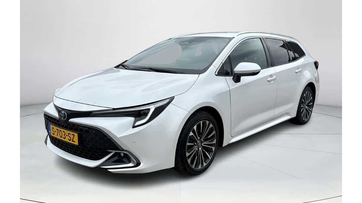 Toyota Corolla (2023) — foto 1