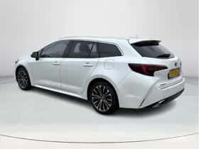 Toyota Corolla (2023) thumbnail 3