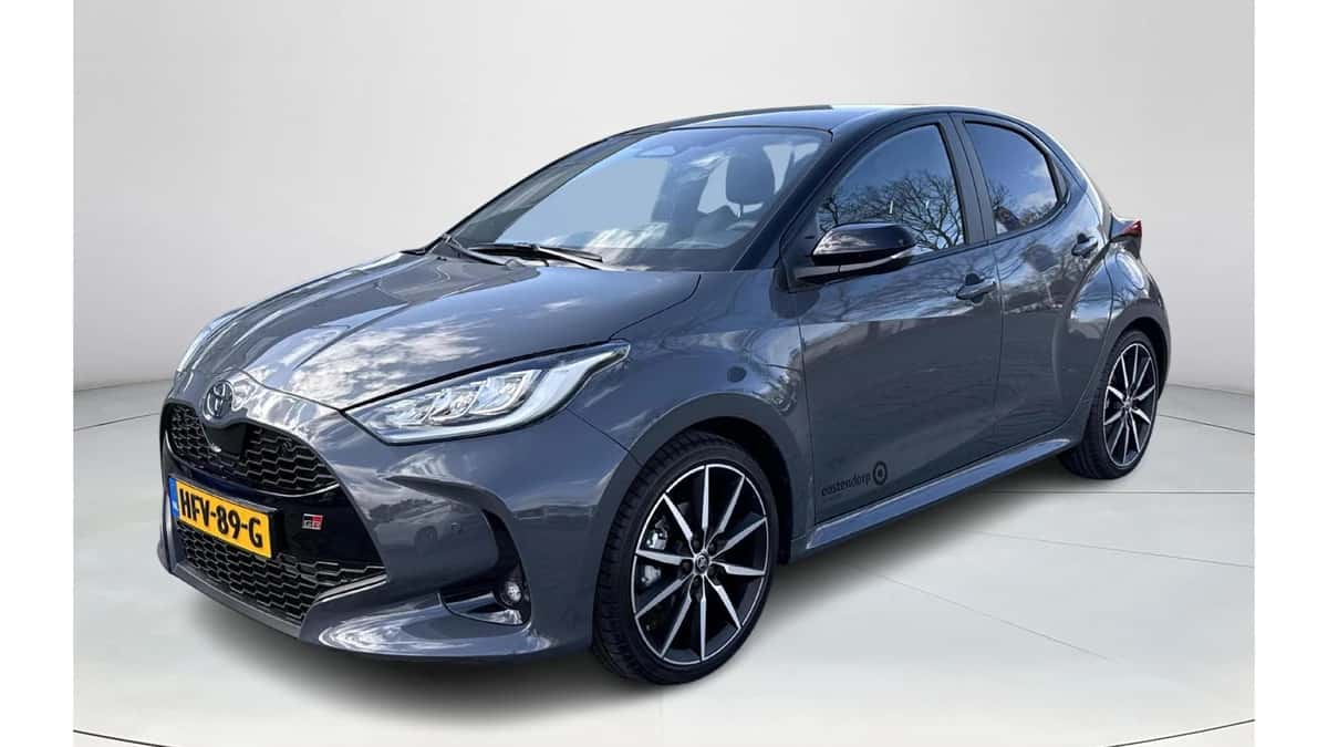 Toyota Yaris (2025) — foto 1