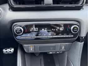 Toyota Yaris (2025) thumbnail 17