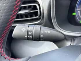 Toyota Yaris (2025) thumbnail 23