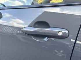 Toyota Yaris (2025) thumbnail 32