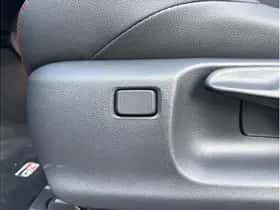 Toyota Yaris (2025) thumbnail 8