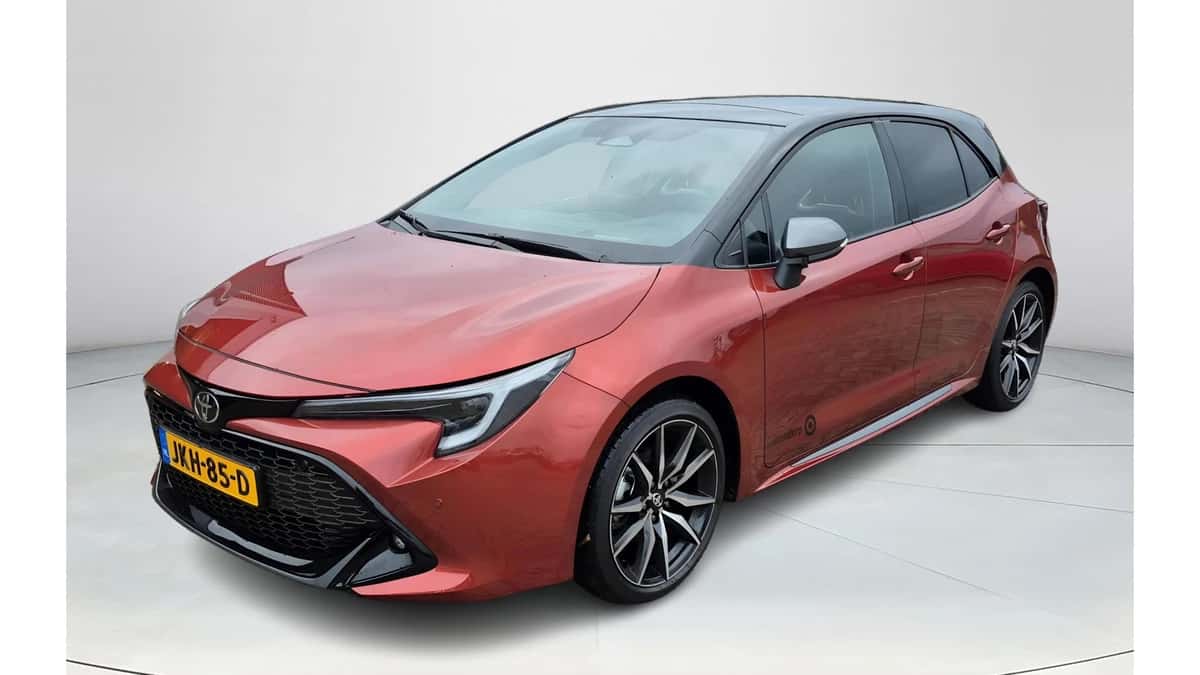 Toyota Corolla (2025) — foto 1