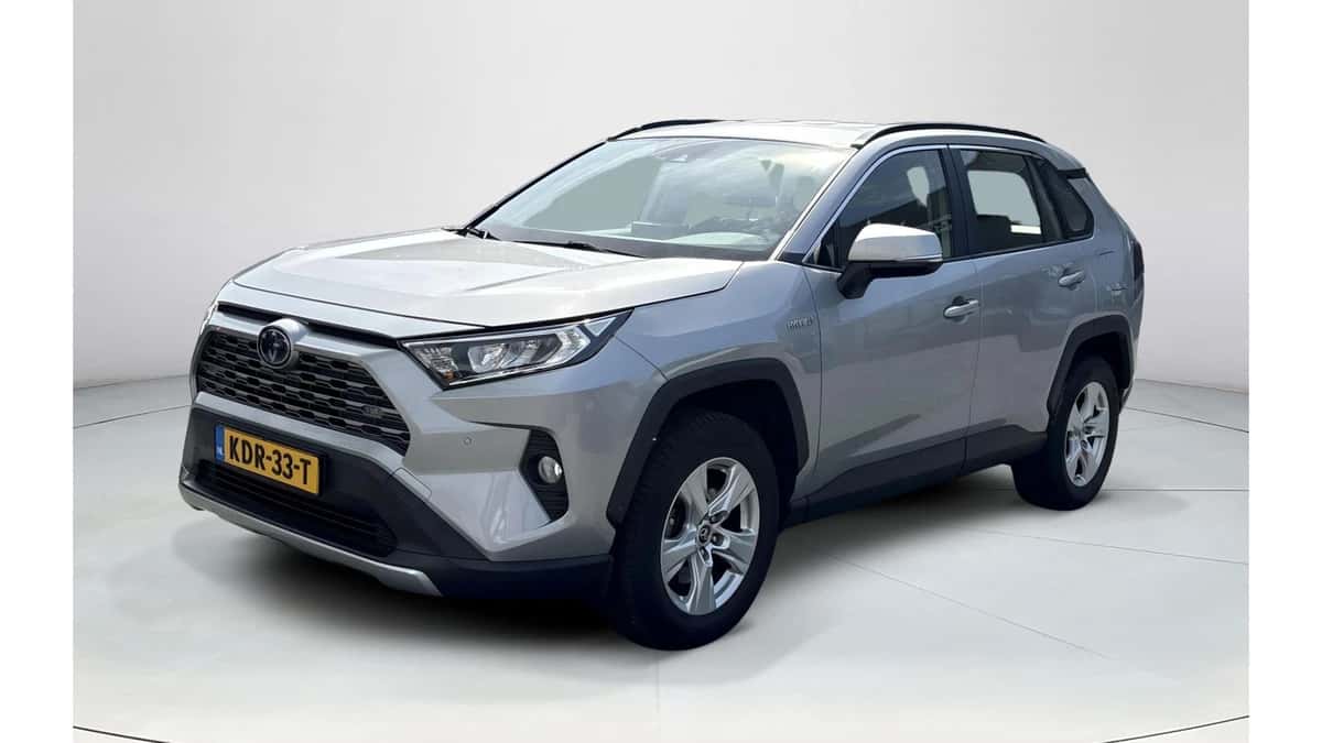 Toyota RAV4 (2019) — foto 1