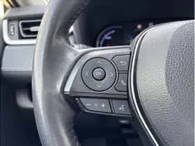 Toyota RAV4 (2019) thumbnail 16