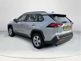 Toyota RAV4 (2019) thumbnail 3