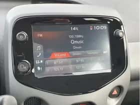 Toyota Aygo (2020) thumbnail 15
