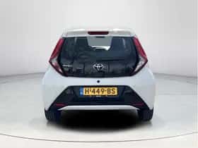 Toyota Aygo (2020) thumbnail 5