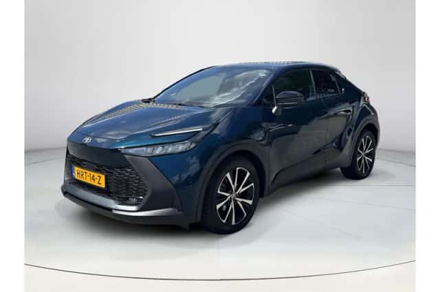 Toyota C-HR (2025) thumbnail 1