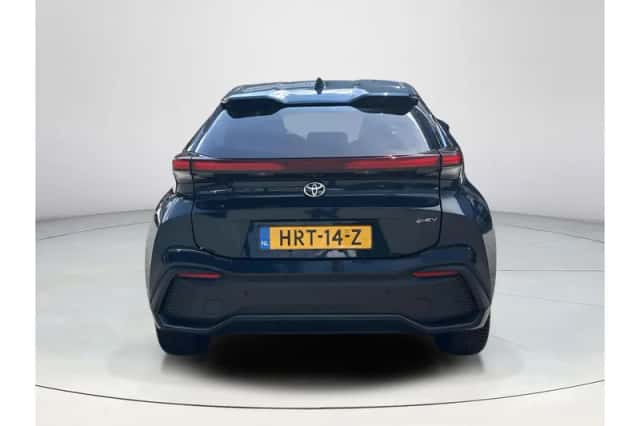 Toyota C-HR (2025) thumbnail 4