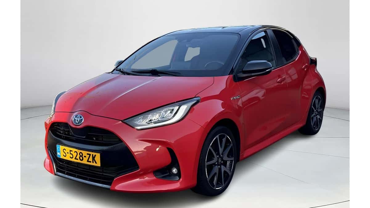 Toyota Yaris (2021) — foto 1