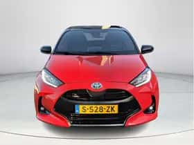 Toyota Yaris (2021) thumbnail 4