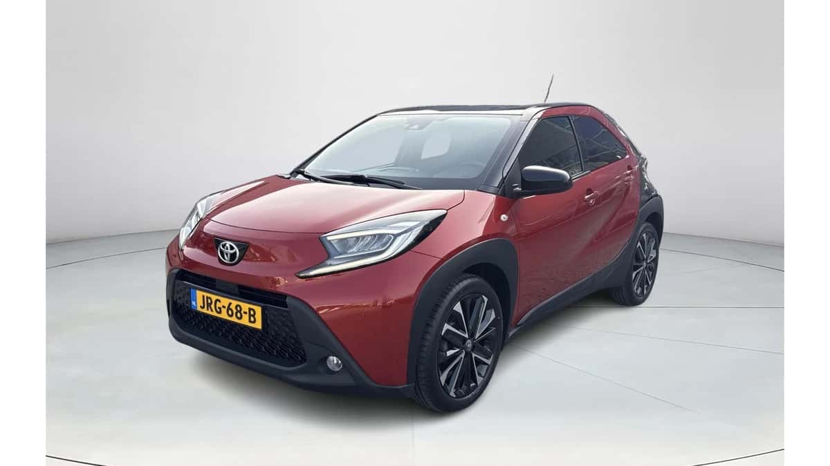Toyota Aygo X (2022) — foto 1