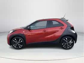 Toyota Aygo X (2022) thumbnail 2