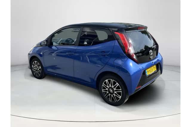 Toyota Aygo (2020) thumbnail 3