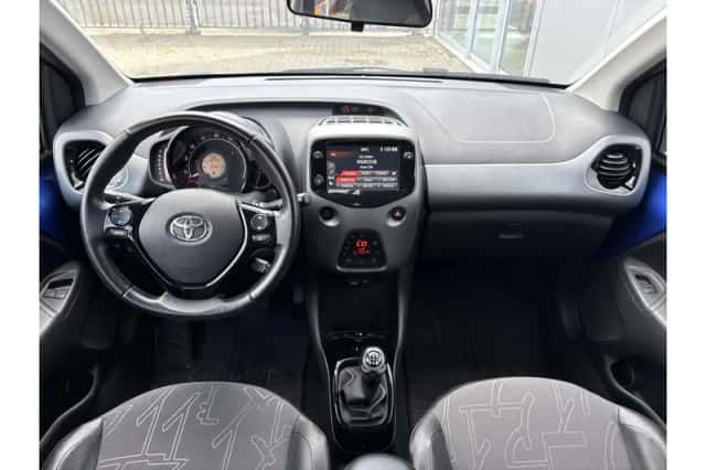 Toyota Aygo (2020) thumbnail 6