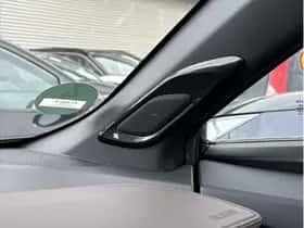 Toyota C-HR (2019) thumbnail 26