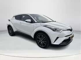 Toyota C-HR (2019) thumbnail 36