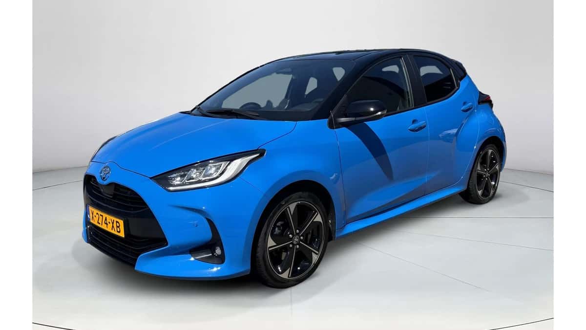 Toyota Yaris (2024) — foto 1