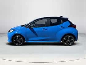 Toyota Yaris (2024) thumbnail 2