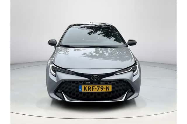 Toyota Corolla (2021) thumbnail 4
