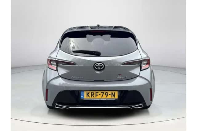 Toyota Corolla (2021) thumbnail 5