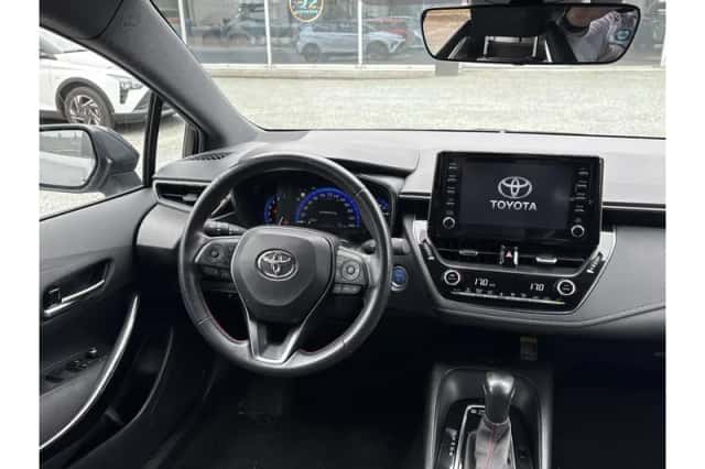 Toyota Corolla (2021) thumbnail 6