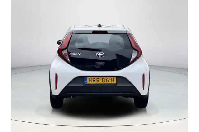 Toyota Aygo X (2025) thumbnail 4