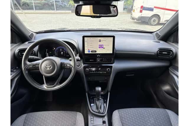 Toyota Yaris Cross (2025) thumbnail 6