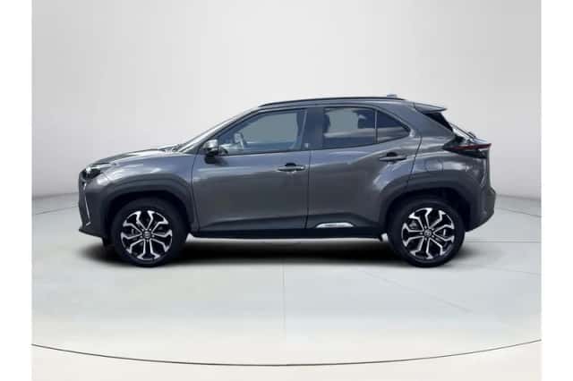 Toyota Yaris Cross (2024) thumbnail 2