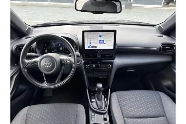 Toyota Yaris Cross (2024) thumbnail 6