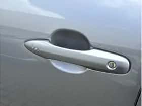 Toyota Yaris Cross (2025) thumbnail 27