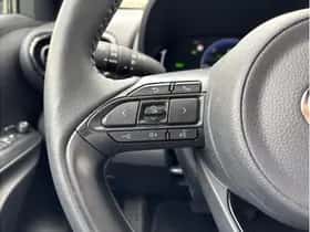 Toyota Yaris Cross (2025) thumbnail 10