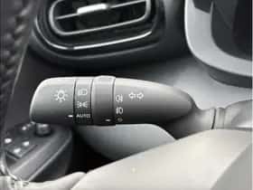 Toyota Yaris (2025) thumbnail 23