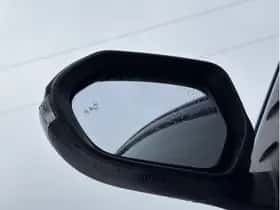 Toyota Yaris (2025) thumbnail 30