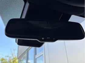Toyota C-HR (2023) thumbnail 25