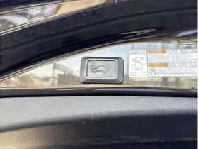 Toyota RAV4 (2016) thumbnail 31