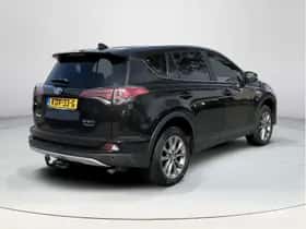 Toyota RAV4 (2016) thumbnail 32