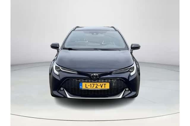Toyota Corolla (2021) thumbnail 4