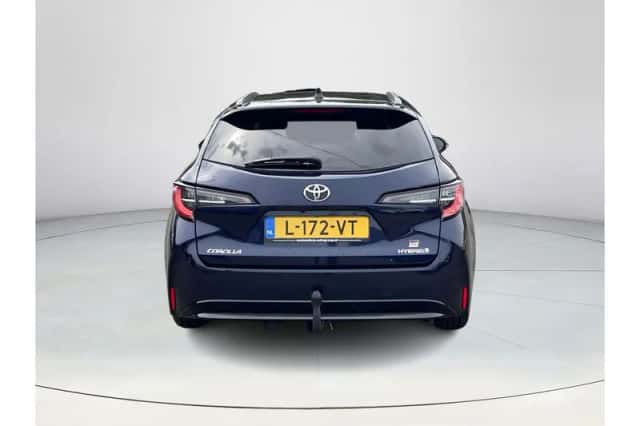 Toyota Corolla (2021) thumbnail 5