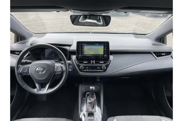 Toyota Corolla (2021) thumbnail 6