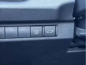 Toyota RAV4 (2023) thumbnail 22