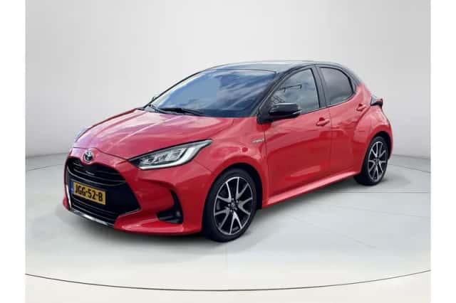 Toyota Yaris (2021) thumbnail 1