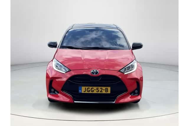 Toyota Yaris (2021) thumbnail 5